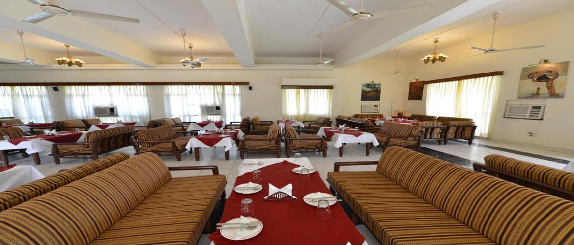 Sunbird Tourist Resort ファリーダーバード エクステリア 写真